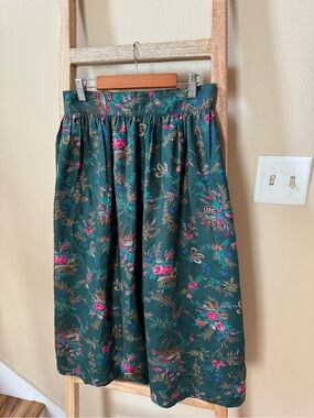 Women's Floral Midi Skirt - Dark Green